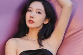 举报吴亦凡强奸并诈骗单亲妈妈20万？都美竹回应争议图片