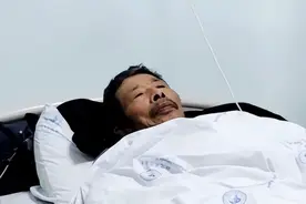 故事:72岁老头独自操办后事,造棺木拍遗像,穿上寿衣,喝下农药咽气图片