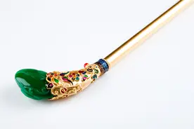 如何辨别翡翠的真假？这里有一份辨别攻略，速取图片