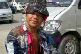 “丐帮”宋天福：靠说唱乞讨攒下千万身家，还受邀到日本表演图片