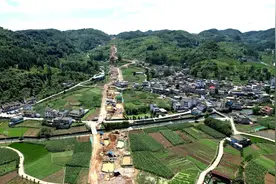 乌长高速修文境内建设全面推进中图片