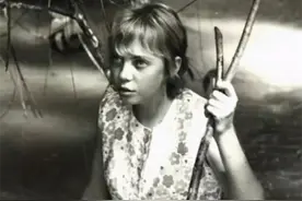 1971年秘鲁空难唯一幸存者：17岁少女，如何独自穿越亚马逊雨林图片