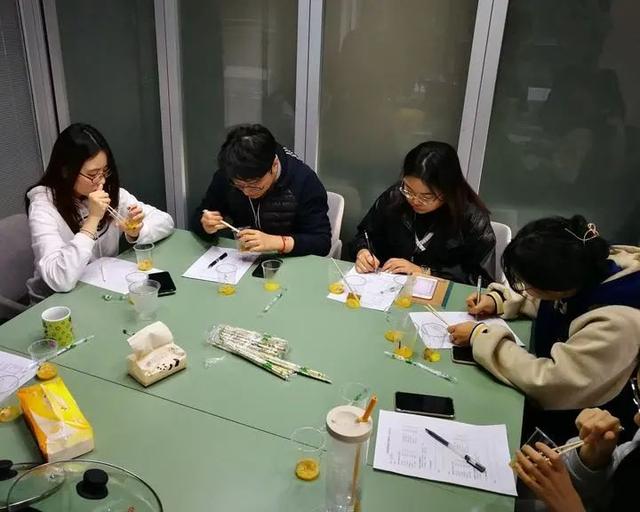 花胶煲鸡品牌 2025年花胶鸡汤底料谁家好