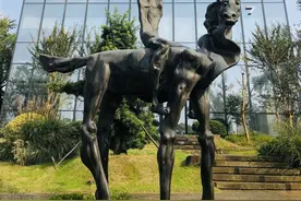 上市以来未获盈利，网易有道市值蒸发近十亿美元图片