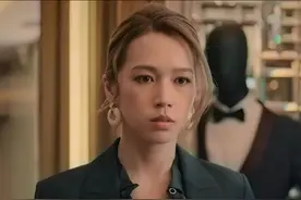 TVB混血女星主动要求加咸猪手戏！自愿被摸臀部，因丑闻事业受阻图片