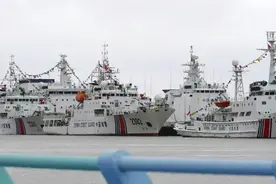 日媒：20艘中国军舰移交海警，76毫米主炮守卫钓鱼岛图片