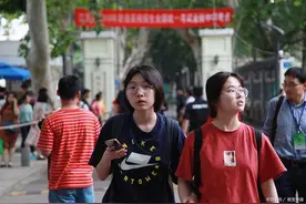 牛！河南133名学霸提前被清华北大等名校录取，全部来自同一中学图片