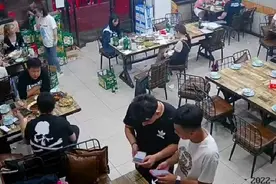 唐山四个女孩迟迟不露面，尊重隐私是托词，不现身原因扑朔迷离图片