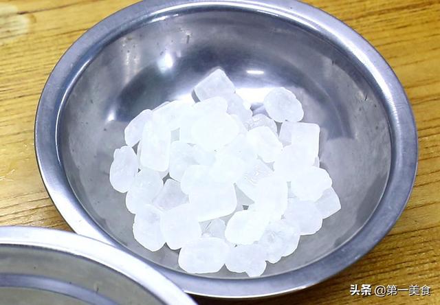 女人冬天喝什么排毒养颜 2026年冬季女士喝什么身体排毒