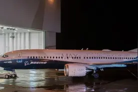 波音主动对华示好后，终于拿下大订单，中企宣布订购40架波音飞机图片