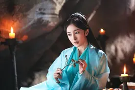 清朝嫔妃爱穿花盆鞋 除了美观更重要的是方便皇帝图片