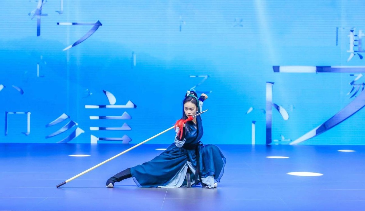 星途全新一代凌云上市 内饰 智能大幅升级 13.99万元起