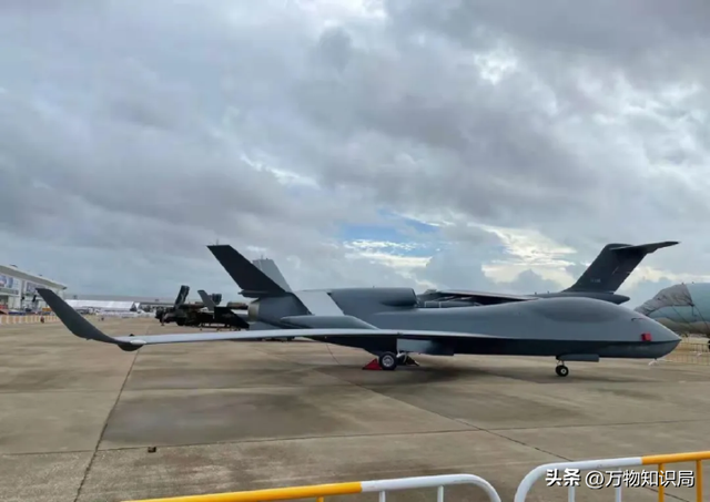 轰20蒙布或被揭开!官方视频透露信号,可携带核导弹攻击美国本土