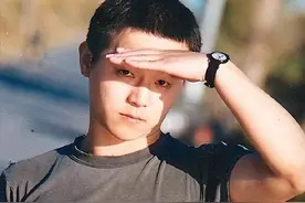 黑豹又选主唱？再看30年不见的窦唯，“穷”得只剩4个亿四合院了图片