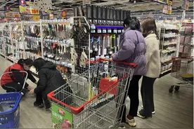 深陷“拍蒜门”，张小泉还能走多远？近30天掉粉1.1万，直播日销售额从10万元降到2万元~图片