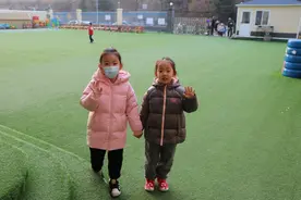 “我自己进幼儿园真的能行”！培养孩子自主入园能力，尚东幼儿园这样做图片