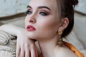 过来人点破！异性关系，女人叫你哥，多半是3个意思图片