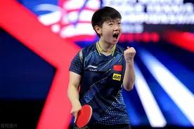 孙颖莎何时度过瓶颈期，摘掉千年老二的帽子！做实至名归世界第一图片