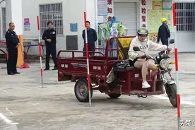 摩托车驾驶证在哪里报名，摩托车驾驶证如何考取，多久拿证？图片