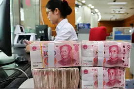 放不出去的贷款，起不来的消费，消失的存款和养不起娃的我们图片