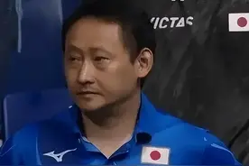 天生坏种！为替日本挽回金牌，死咬王曼昱犯规，张本宇再使坏图片