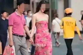 网友曝“牵手门”女主曾做微商：卖化妆品、莆田鞋，给朋友价格远超于市场价，欠1.5万货款不还还拉黑对方图片