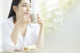 经前胸部胀痛怎么治？图片