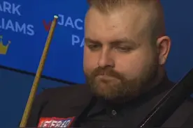 险轰8：0，学生不敢赢老师？世锦赛16强赛佩奇泪洒赛场被马叔打哭图片