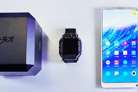 电影里的道具变现实，体验这款与手机合二为一的手表，功能超预期图片