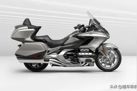 新车｜44.5万元/六缸动力/配安全气囊，本田“金翼”丝缎银上市图片