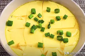 蒸水蛋用凉水还是热水？蒸几分钟合适？教你正确做法，出锅豆腐嫩图片