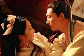 俗话说：出门与妻不同房，这句话是何意思？其实下半句才是重点图片