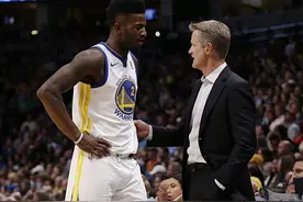 前勇士队总冠军前锋乔丹-贝尔来CBA打球图片