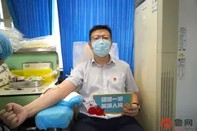 用热血传递爱心！日照移动公司组织开展无偿献血活动图片