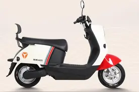 4月起，价格战开打，电动车只卖2000多，雅迪、九号、小刀在列图片