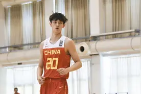 本赛季在NBA发展联盟打拼的十张熟面孔图片