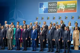 瓦格纳挥师西进，乌克兰求美国提供安全保障，白宫公开承认，美军早已进驻图片