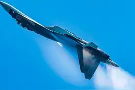 首批苏-35S到货，实力提升，缩小了伊朗空军与周边国家的差距图片