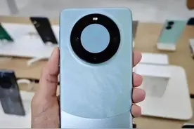 华为Mate60Pro售价确定，512GB突降1771元，给iPhone16重力一击图片