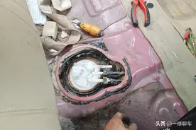 汽车的油泵坏了都有哪些表现？怎么检查维修？修车师傅来教您图片