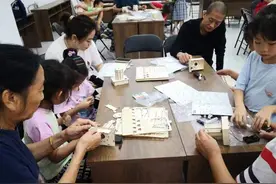 第20个全国科普日 中国空间站手工制作点燃孩子们的航天梦~图片