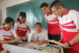 郑丽丹：一腔热诚一腔爱图片