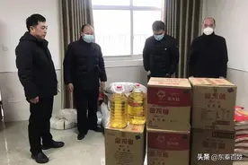 渭南市气象局领导春节前夕看望慰问帮扶村脱贫户及驻村工作队图片