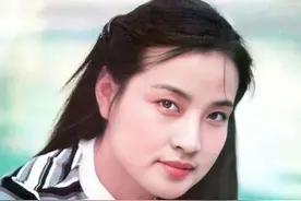 刘晓庆年轻时美照图片