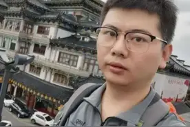 04年，北京阿姨给小伙20元救急钱，18年后小伙千里报恩：还您19元图片