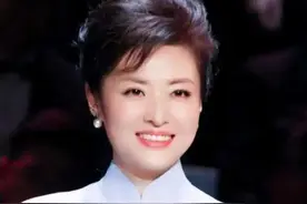 5位离开央视的主持人：张泉灵因误诊病情而退出，周涛二嫁进豪门图片