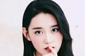 蒋依依：6岁就拍100多条广告图片