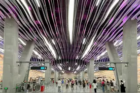 广州“最美”的地铁站，刚刚开通就成为网红，无数游客前来打卡图片