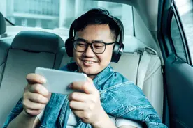 聚焦两会：如果禁止未成年人玩网游真的落实，会发生什么？图片