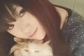 她一首歌再次捧红陈奕迅，患癌10年奋斗至今，依然鲜有人知图片